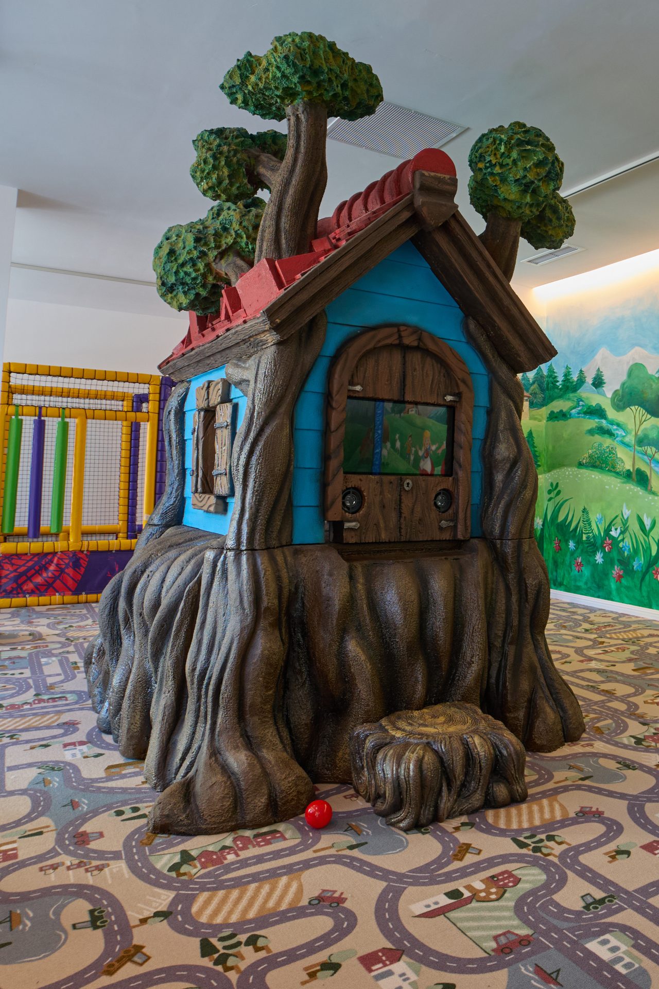 Heidi Land, locul de joacă interior de la Hotel Peștera