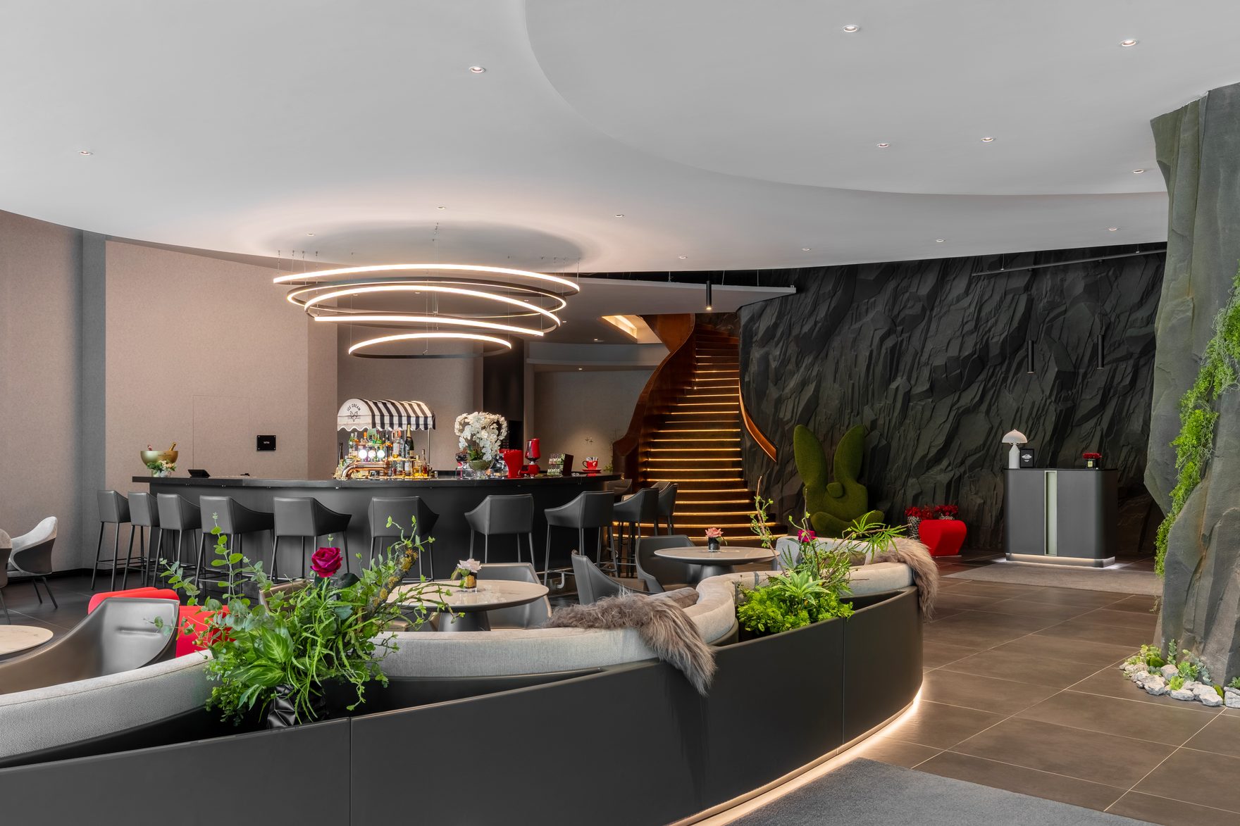 Bar 1610, în lobby-ul Hotel Peștera